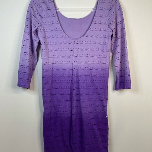 Monrow Purple Ombre Eyelet 3/4 Sleeve Knee Length Sheath Dress Size Small - Picture 4 of 7